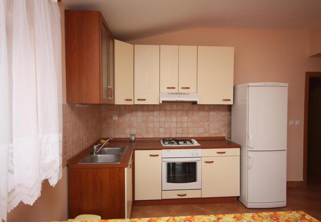 Apartments Vese スヴェティ・ペタル エクステリア 写真